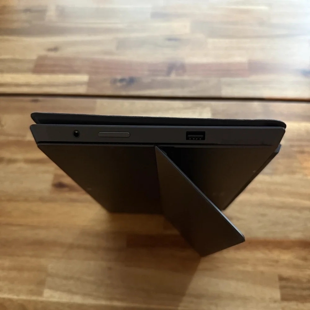 Microsoft Surface Pro 2 Model 1601 10.6